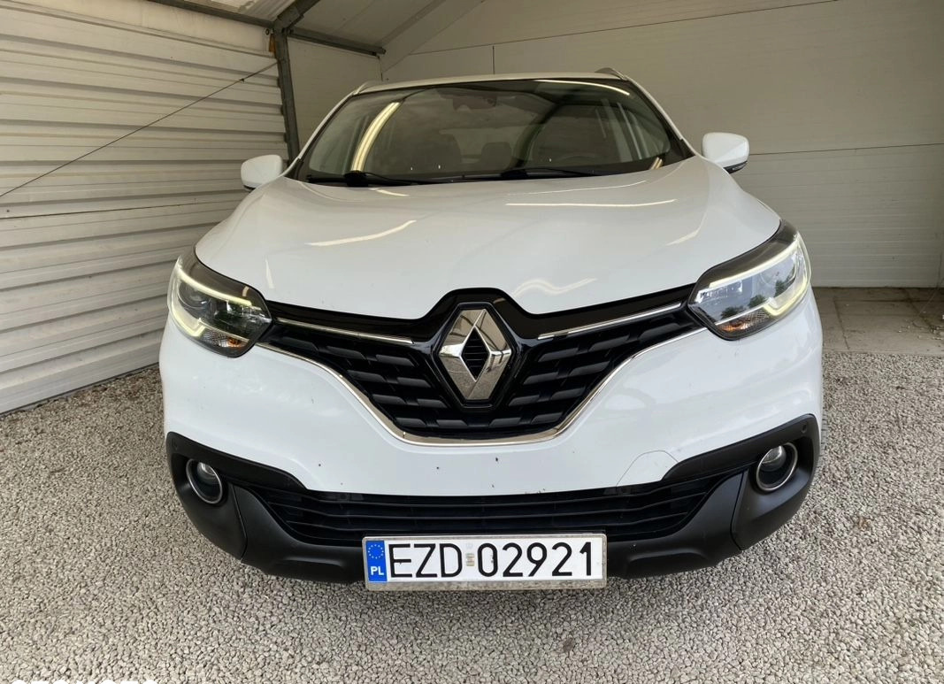 Renault Kadjar cena 59900 przebieg: 101000, rok produkcji 2016 z Kolbuszowa małe 631